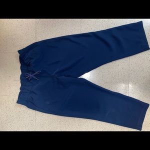 Lululemon pant crop size 8